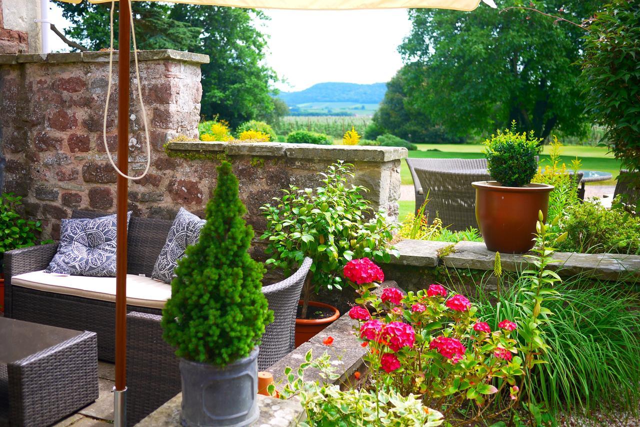 Glewstone Court Country House Hotel Ross-on-Wye ภายนอก รูปภาพ